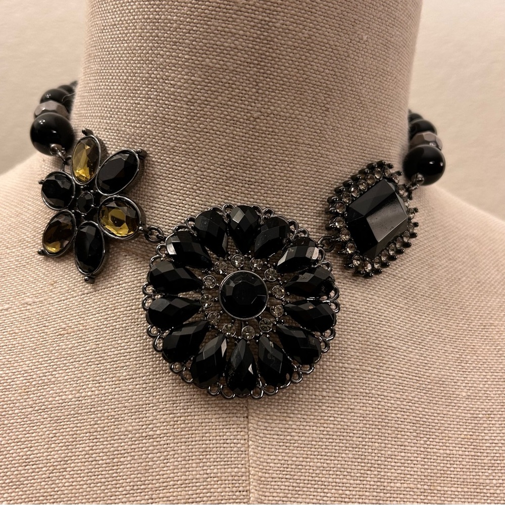 Premier Designs Necklace Vintage Black Autumn Winter 2 In 1 Brooch Pendant